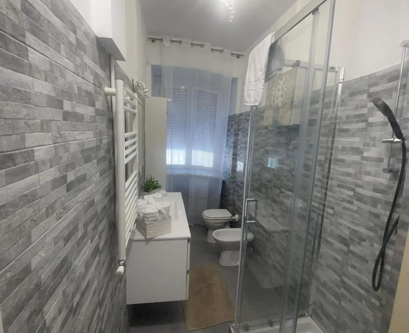 Affittacamere Hotel Glint House Roma