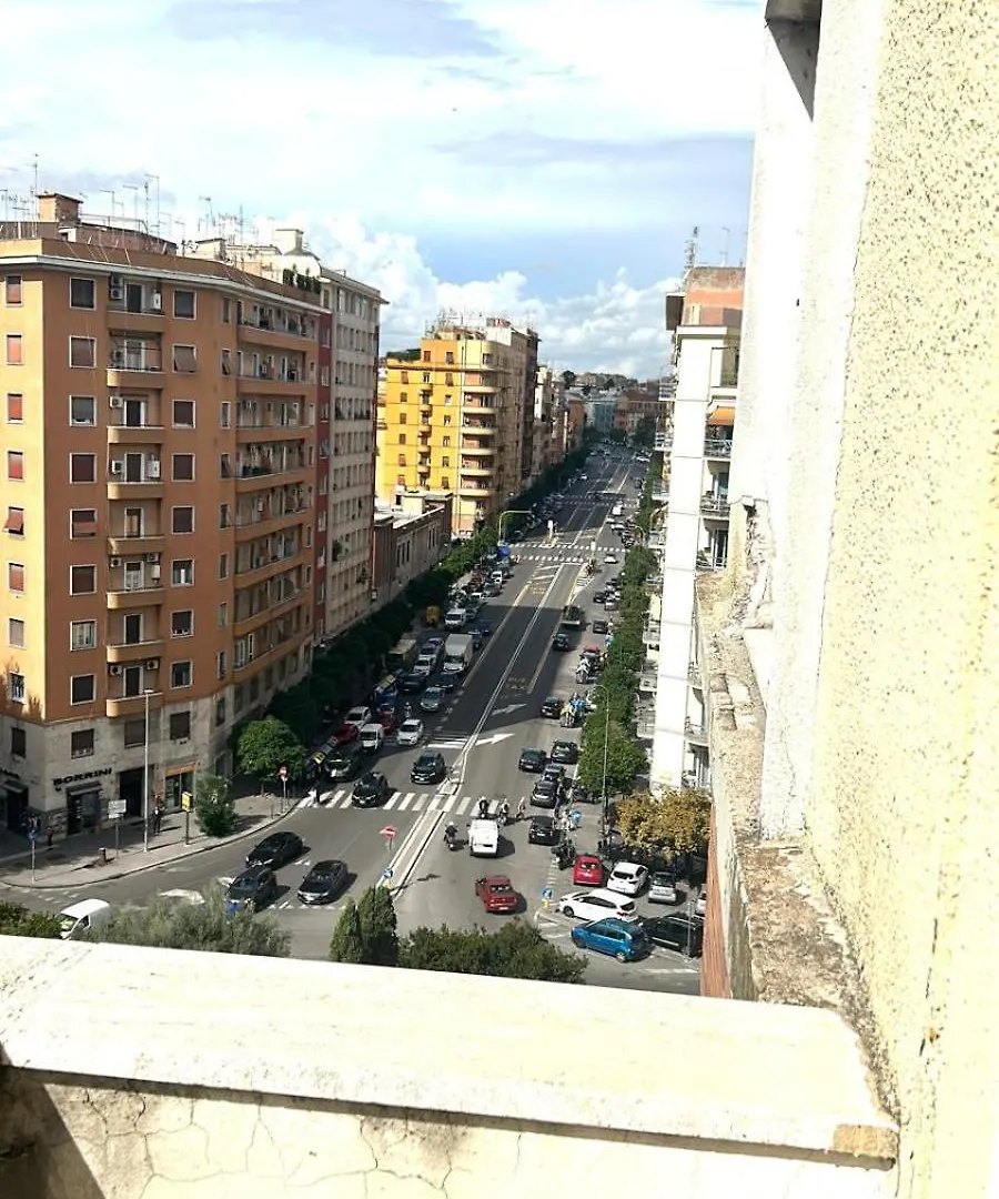 Glint House Roma Hotel